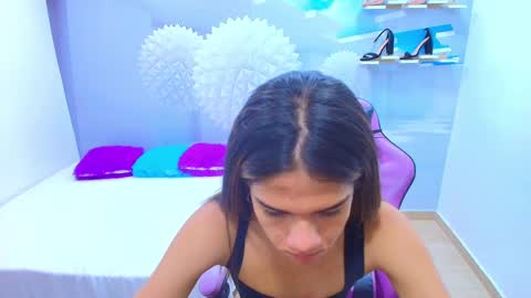 DEMI online show from September 2025 12:21:01 PM