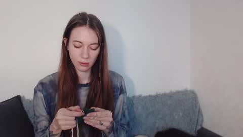 Snapshot of demiamour chatting on October 2025 05:53:02 AM Demi. not your babybabebb and other shit online show from October 2025 05:53:02 AM