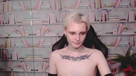 demianenglen online show from March 2025 02:47:02 AM