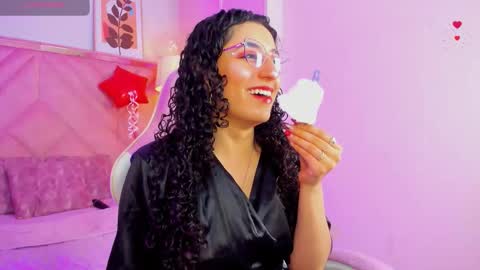 Snapshot of demijones_ chatting on February 2026 04:42:02 AM Demi online show from February 2026 04:42:02 AM