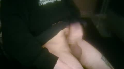 Snapshot of demondickxxx chatting on January 2026 04:27:02 AM demondickxxx online show from January 2026 04:27:02 AM