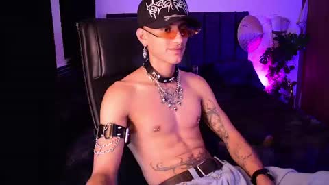 Snapshot of demonkush_ chatting on June 2026 01:19:02 AM DemonKush online show from June 2026 01:19:02 AM