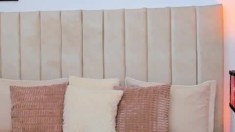 DEMY online show from February 2025 04:49:01 AM