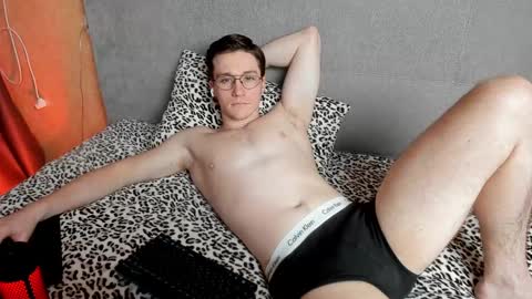 Deni online show from December 2024 04:10:01 PM