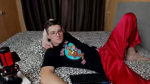 Deni online show from September 2025 07:39:02 PM