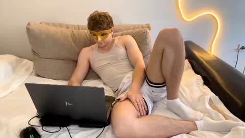 Snapshot of deniel_horny chatting on June 2026 08:34:01 AM Deni online show from June 2026 08:34:01 AM