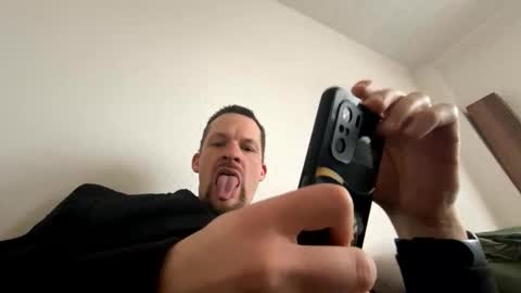 denis19872 online show from April 2026 08:48:01 AM