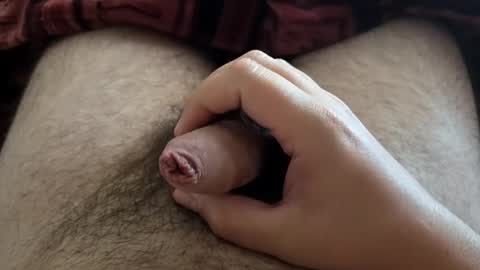 LilRoach online show from October 2025 12:35:01 PM