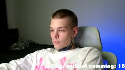 Snapshot of denis_here chatting on May 2026 11:54:02 PM Denis online show from May 2026 11:54:02 PM