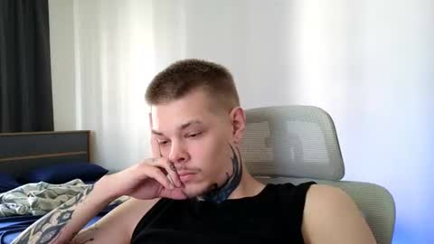 Snapshot of denis_here chatting on June 2026 06:45:02 AM Denis online show from June 2026 06:45:02 AM