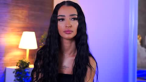 denisedevilles online show from December 2024 07:39:02 AM