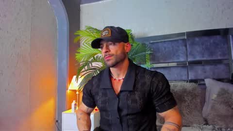 dennis_cox_ online show from March 2025 09:53:01 AM