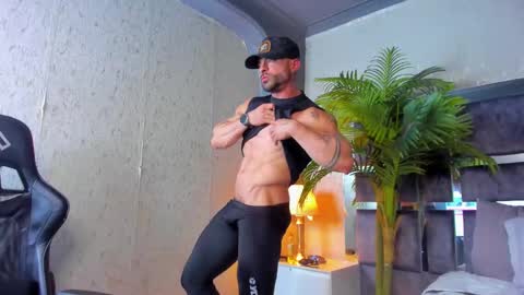 dennis_cox_ online show from March 2025 03:56:01 AM