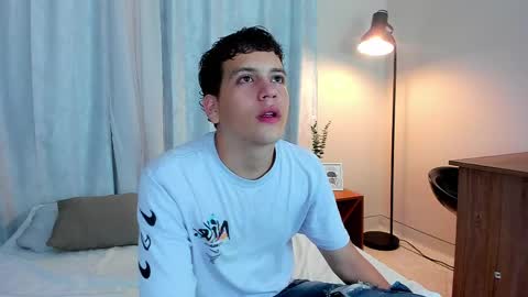 Dennis online show from May 2026 08:13:02 PM