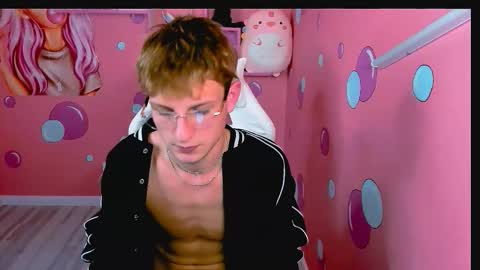 Snapshot of dennis_rodriguez chatting on November 2025 04:15:01 AM Dennis online show from November 2025 04:15:01 AM