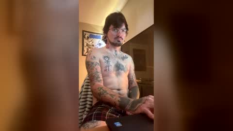 Snapshot of dennisman4151 chatting on May 2026 05:09:02 PM dennisman4151 online show from May 2026 05:09:02 PM