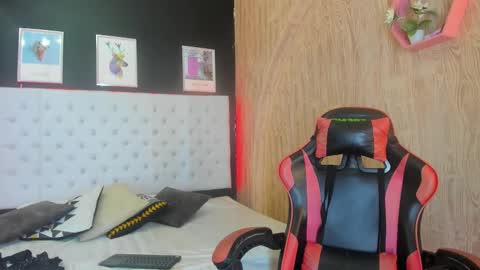 dennyzeans online show from January 2026 11:12:02 AM