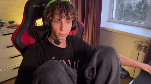 Jasper   online show from December 2024 01:27:02 PM