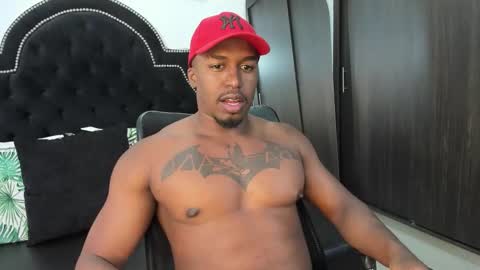 denzelrios online show from November 2025 09:57:02 PM