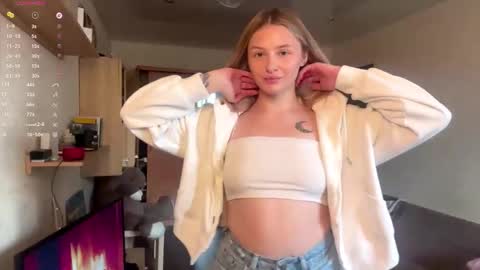 Vi  Victoria online show from November 2025 12:16:02 PM