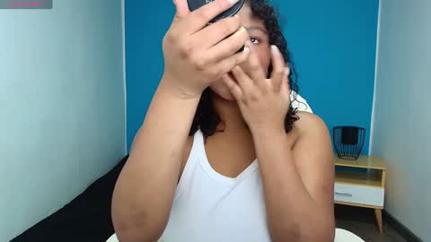 Dephne online show from December 2024 12:34:01 PM