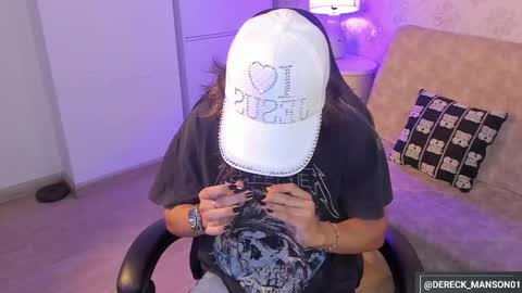 dereck_manson online show from October 2025 11:44:01 AM