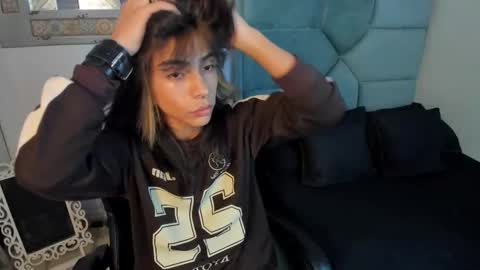 dereck_manson online show from November 2025 11:54:01 AM