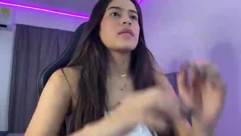 Dereck online show from October 2025 07:14:02 PM