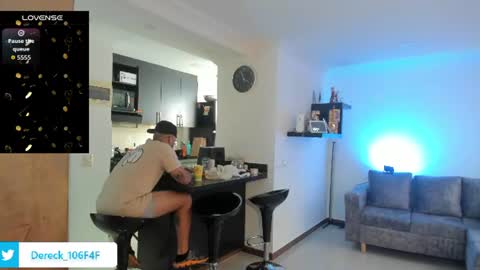 Snapshot of dereckgreen chatting on July 2026 08:57:02 PM dereckgreen online show from July 2026 08:57:02 PM