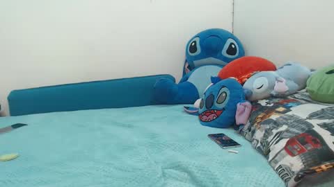 derek_44 online show from February 2026 09:55:01 PM