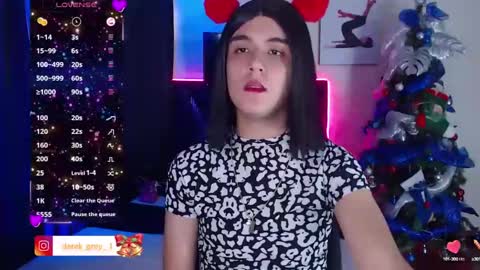 Derek independent online show from January 2025 08:24:01 PM