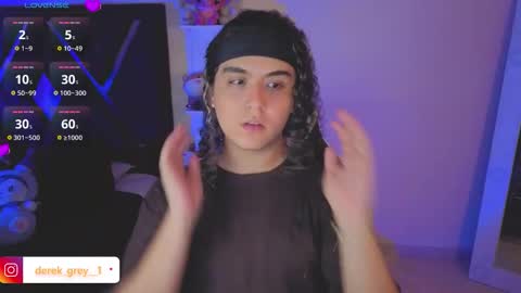 derek grey online show from March 2026 08:59:01 PM