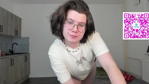 Snapshot of derek_shameless chatting on February 2026 08:18:01 PM Derek online show from February 2026 08:18:01 PM