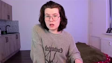 Snapshot of derek_shameless chatting on March 2026 08:33:01 PM Derek online show from March 2026 08:33:01 PM