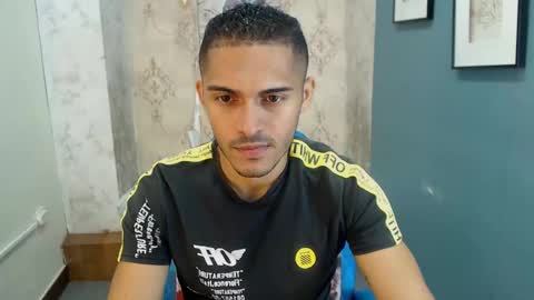 D E R E K online show from November 2025 12:04:01 PM