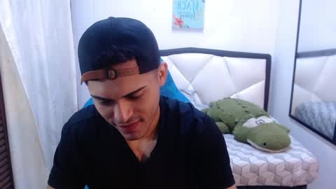 D E R E K online show from April 2026 11:32:01 AM