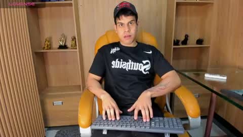 derek_voss online show from April 2026 11:53:01 AM