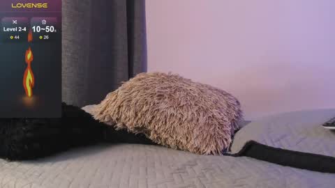 Snapshot of derekolsen_ chatting on February 2025 01:44:02 AM Derek IG Derekolsen2024 online show from February 2025 01:44:02 AM