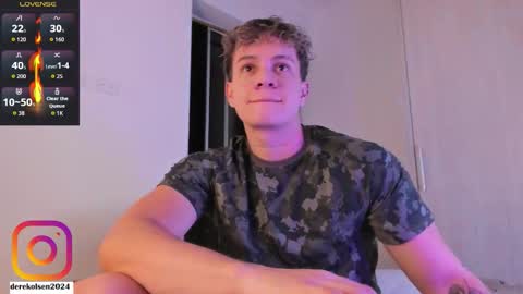 Snapshot of derekolsen_ chatting on September 2025 03:06:02 AM Derek IG Derekolsen2024 online show from September 2025 03:06:02 AM