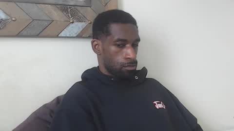 Snapshot of derekthetruth2 chatting on February 2026 07:32:01 PM derekthetruth2 online show from February 2026 07:32:01 PM