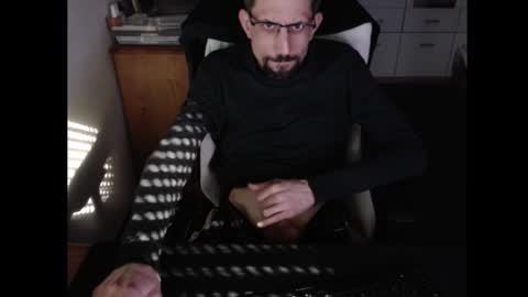 dermattes online show from March 2026 01:35:02 PM