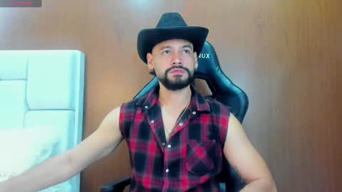 DerryBigger CM online show from October 2025 07:59:01 PM