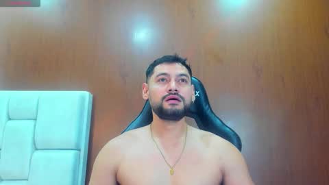 Snapshot of derrybigger_cm chatting on February 2026 08:16:02 PM DerryBigger CM online show from February 2026 08:16:02 PM