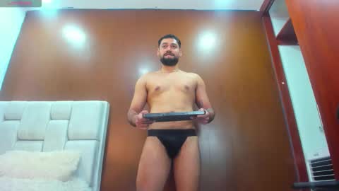 Snapshot of derrybigger_cm chatting on February 2026 08:20:01 PM DerryBigger CM online show from February 2026 08:20:01 PM