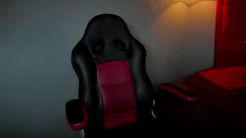 Designturbate online show from January 2025 08:45:01 PM