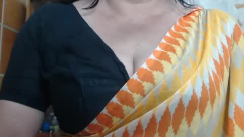 Snapshot of desimaisa130 chatting on July 2026 04:54:02 PM Maisa online show from July 2026 04:54:02 PM