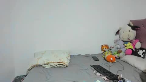 Snapshot of desire_ecstasy2 chatting on June 2026 01:08:01 AM desire_ecstasy2 online show from June 2026 01:08:01 AM
