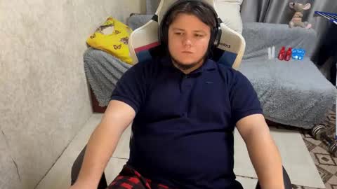 desiredude9 online show from October 2025 07:43:01 PM