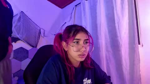 TORI AND MR. BEAR online show from November 2025 12:43:01 AM