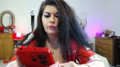 HellenMoon online show from March 2026 09:26:01 AM